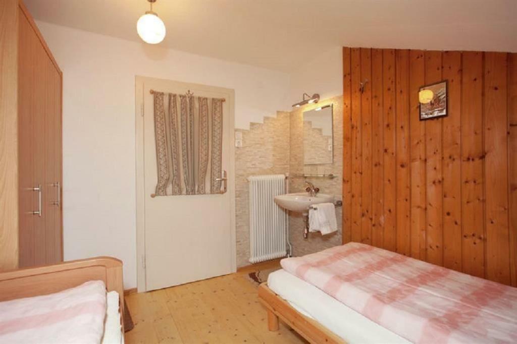 Haus Waldhof Apartamento Brixen im Thale Exterior foto